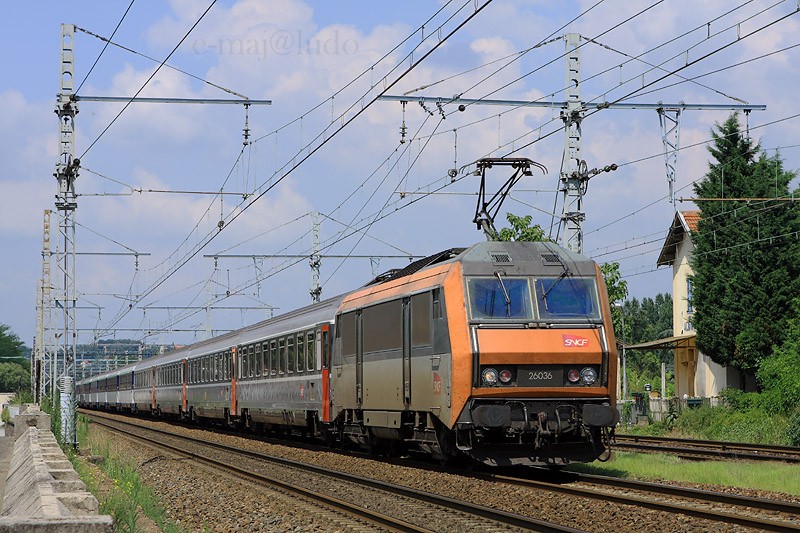 BB 26036.JPG